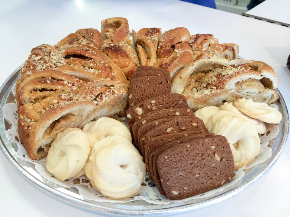 coffeecake, traditional sweets, Chicago Ethnic Food Tours