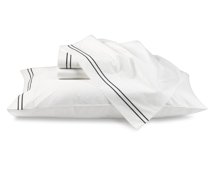 Hotel bedding